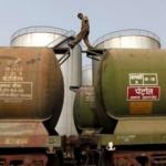 İran'dan nükleere karşı petrol şartı