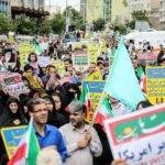 İran sokaklara döküldü: 'Yüzyılın Anlaşması' protesto edildi!