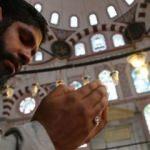 İtikafa girmek i&ccedil;in Peru'dan İstanbul'a geldi