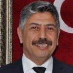 Eski başkan yardımcısı evinde ölü bulundu