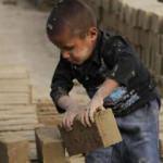 Dünyada her 10 çocuktan biri işçi
