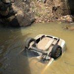 Bolu'da kontrolden çıkan otomobil dereye uçtu: 3 ölü