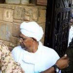 Sudan'a çağrı yaptılar: El Beşir'i bize gönderin, yargılayacağız!