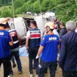 Giresun'da yolcu minibüsü dereye devrildi: 7 ölü 4 yaralı