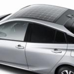 Toyota Prius güneş paneli ile dururken de şarj olacak