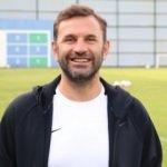 Başakşehir Teknik Direktörü Okan Buruk eşiyle köye yerleşiyor!