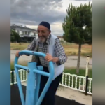 Yaşlıların çocuklar gibi eğlenmesi sosyal medyayı salladı!