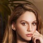 Farah Zeynep Abdullah eskrim dersleri almaya başladı