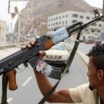 Yemen'de meşru hükümet komutanı Güney Geçiş Konseyi'ne katıldı