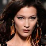 Bella Hadid babası Mohamed Hadid ile T&uuml;rk sofrası kurdu!