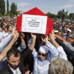 Türkiye şehitlerini uğurladı! Binlerce vatandaş akın etti