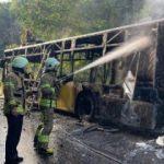Beykoz'da İETT otob&uuml;s&uuml; alev alev yandı