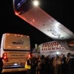 Kanada Başbakanı'nın uçağına otobüs çarptı