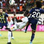 Alanyaspor'u F.Bah&ccedil;e de durduramadı! Namağlup lider...