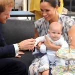 Prens Harry ile Meghan Markle'ın bebekleri Archie ilk kez görüntülendi