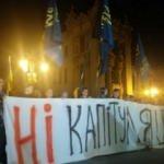 Zelenskiy, Donbass'a 'özel statü' teklifini onayladı, Kiev karıştı