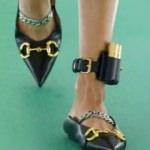 Gucci'den tepki çeken elektronik kelepçeli ayakkabı