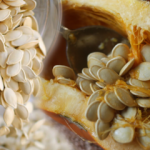 Kabak çekirdeğinin faydaları nelerdir? Gece uyumadan bir avuç yerseniz ne olur?