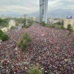 Şili'de tarihi gösteri! Yüz binlerce kişi toplandı