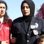 Şehit eşini son yolculuğuna polis üniformasıyla uğurladı