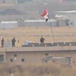 Bu görüntü Türkiye'den çekildi! Suriye bayrağını astılar
