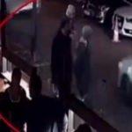 Beşiktaş’taki başörtülü öğretmene saldıran kadın gözaltına alındı