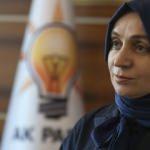 'CHP'li Özkoç, TBMM'deki bütün kadınlardan özür dilemeli'