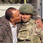 Suriyeliler, Türk askerini öperek evlerine döndü