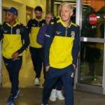 Fenerbah&ccedil;e kafilesi İzmir'de