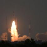 Hindistan uzaya yeni bir uydu fırlattı!