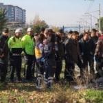 Rayların kenarında yürüyen 5 çocuk annesinin akılalmaz ölümü