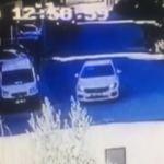 Otomobil sürerken tüfekle vurularak öldürüldü