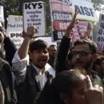 Hindistan'da protestolar devam ediyor! Müslümanlar ayağa kalktı