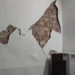 5.0 b&uuml;y&uuml;kl&uuml;ğ&uuml;ndeki deprem anı kamerada