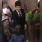 Ablasını istemeye gelen damada tekme tokat dalan k&uuml;&ccedil;&uuml;k kardeş!