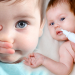 Bebeklerde hapşırma ve burun akıntısı nasıl ge&ccedil;er? Bebeklerde burun tıkanıklığını a&ccedil;mak i&ccedil;in ne yapılmalı?