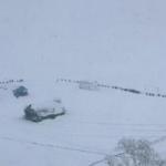 Hakkari'de ilginç görüntü! 300 öğrenci evlerine böyle gitti