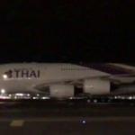 "Airbus A380" hasta yolcu için İstanbul Havalimanı'na indi