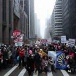 Kadınlar Trump yönetimine karşı yürüdü