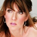 Şarkıcı Celine Dion, annesini kaybetti! Konser verdi...