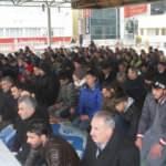 Cuma namazında Elazığ&rsquo;da camiler doldu, taştı