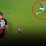 Schalke resmi hesabından paylaştı! Ozan Kabak kendi sahasında topu kaptı ve...