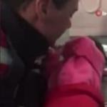 Şehitten geriye 3 aylık kızıyla vedalaştığı görüntüler kaldı