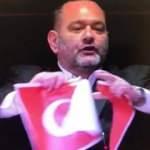AP'den Türk bayrağını yırtan Yunan vekile komik ceza