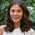 Demet Özdemir adına 'Koruncuk Vakfı'na bağış!