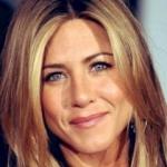 Jennifer Aniston yetiştiği evin istikrarsız ve g&uuml;vensiz yer olduğunu a&ccedil;ıkladı!