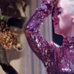 Katy Perry &ccedil;ekimler sırasında bayıldı!