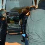 Kızı eve gelince g&ouml;rd&uuml;! &Ouml;l&uuml; bulundu