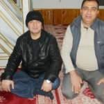 Namaza erken gelmek için yarışıyorlar!