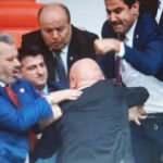 Engin Özkoç'a yumruk atan vekilin eli kırıldı